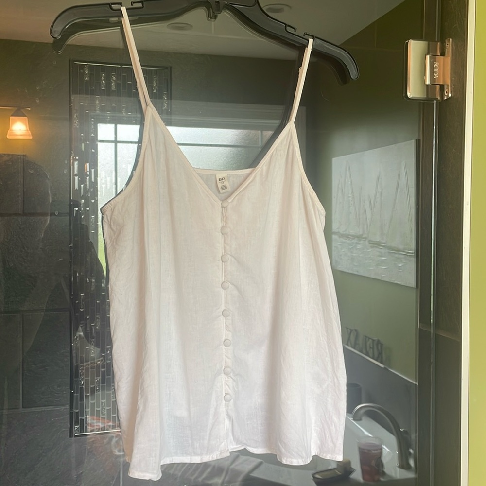 White linen tank